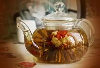 Tè legato cinese: tipologie, proprietà benefiche Il fiore del tè sboccia come berlo