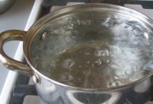 Kā pagatavot mannas putru ūdenī - nevis kaloriju, bet gan ieguvumu dēļ!